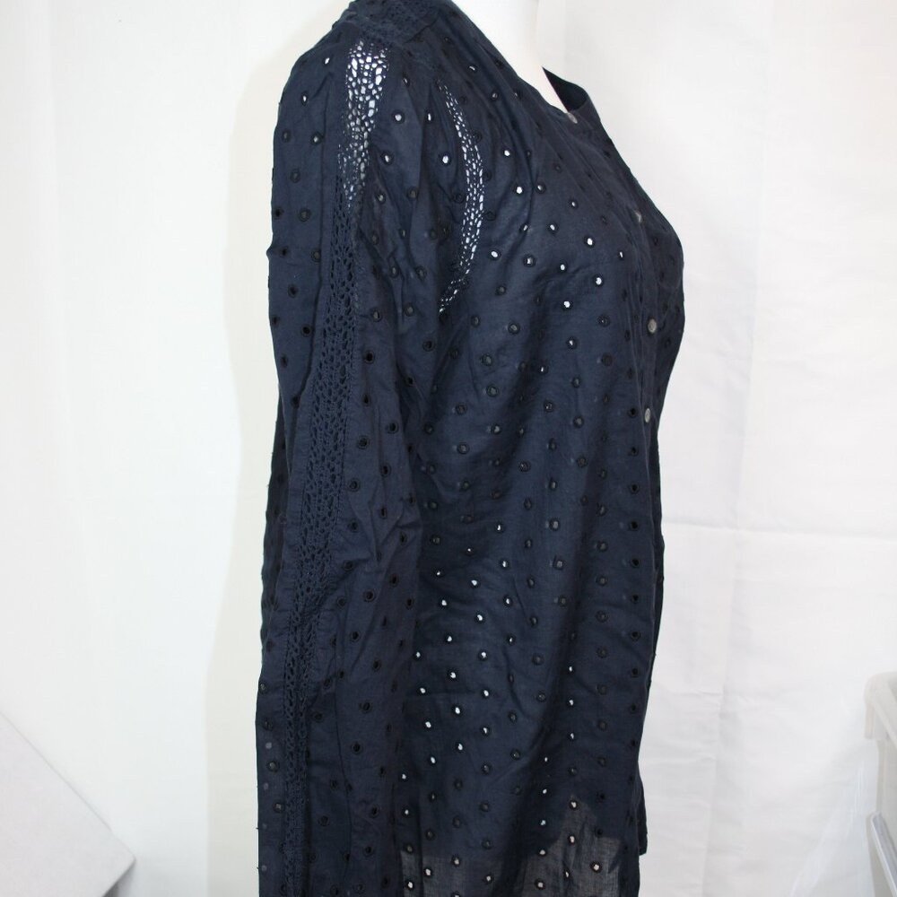 Talbots Eyelet Button Front Top Size Large - image 4